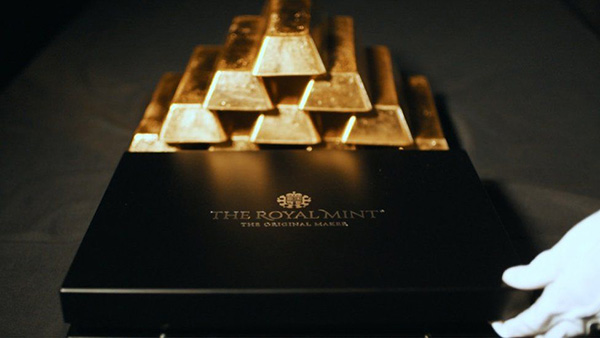 Gold attracts young investors trading online, says The Royal Mint
